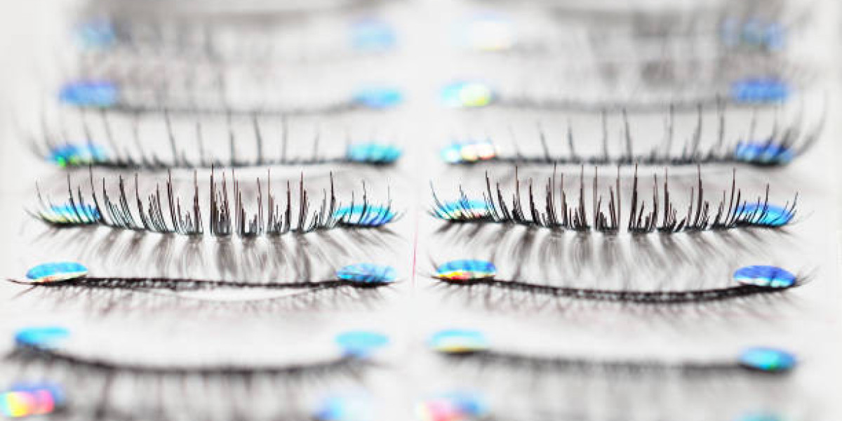 Magnetic Eyelashes Market Insights  Will Witness Substantial Growth in the Upcoming years by 2032