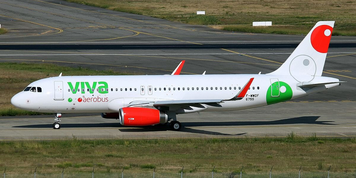 How to call VivaAerobus airline?