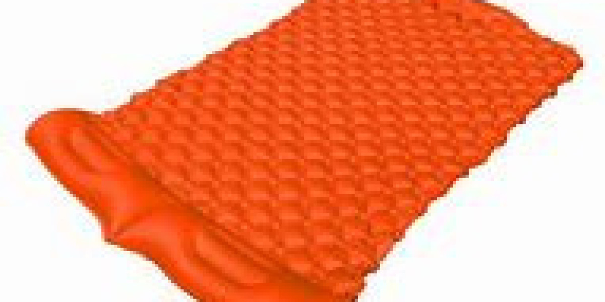 Elevating Camping Comfort: Ocooko Self-Inflating Camping Mat vs. Ysxhw Self-Inflating Camping Pads