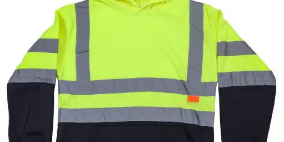 Worker Safety Takes a Leap Forward with Innovative Reflective Vest Suppliers