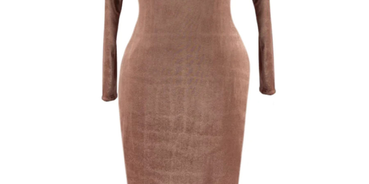 Button Velvet Bodycon-Pink: Unveiling Elegance in Motion