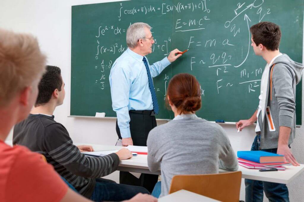 High School Tutoring | Tutoring Mississauga | USCA Academy