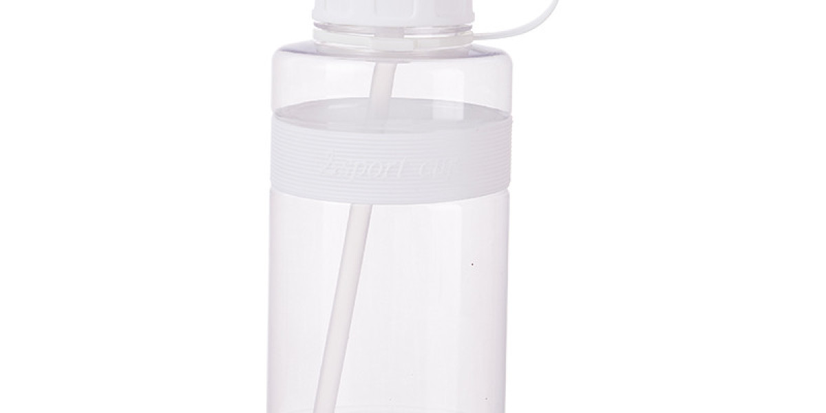 Functional Elegance: Stainless Steel Water Bottle with Flip Top Lid