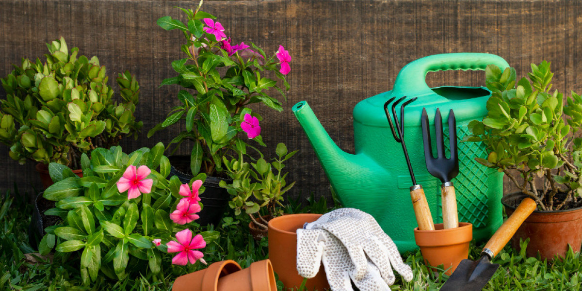 Gardening Tools Market Sizing, Segmentation & Leading Company Profiles by 2032