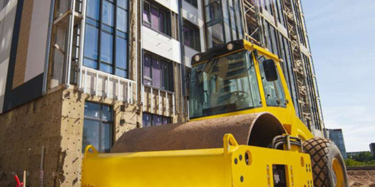 Driving Dubai's Development: The Role of Heavy Machinery Parts Suppliers