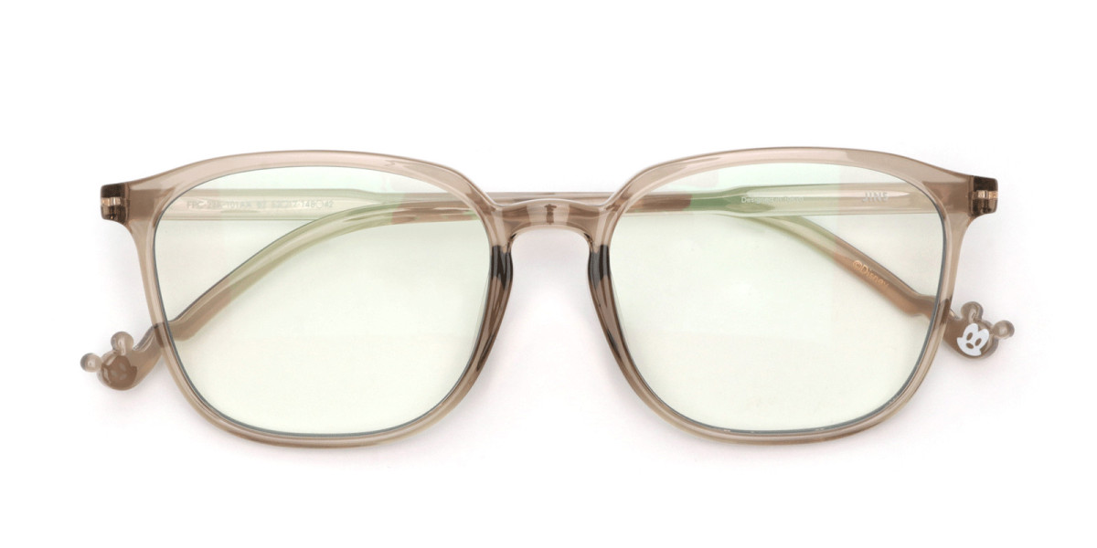 Glasses evolved from big rocks? Let's look at the history of eyewear