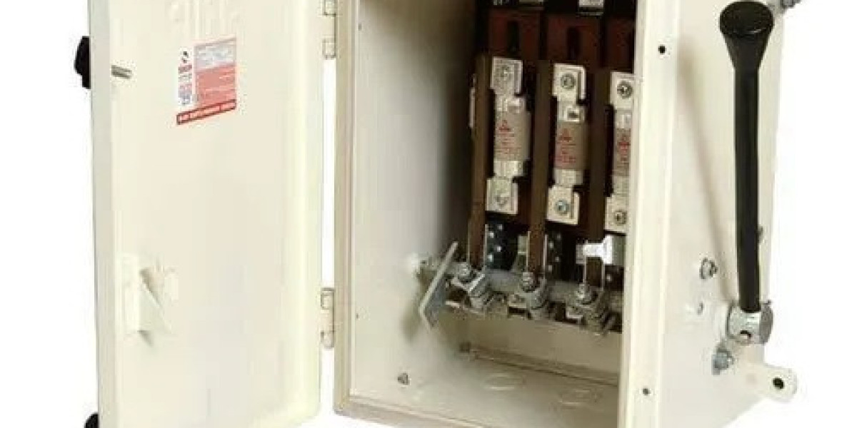 8.2% CAGR Growth in Fuse Combination Unit Market, Estimated to Hit US$ 37.5 Billion by 2033