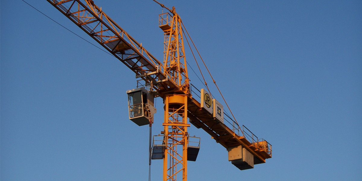 Tower Crane Rental Market Sees 5.8% CAGR, Targets US$ 12.8 Billion Milestone by 2033