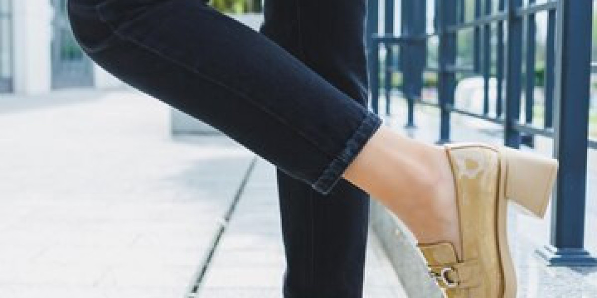 Wide Shoes: Embrace Your Feet's Natural Shape