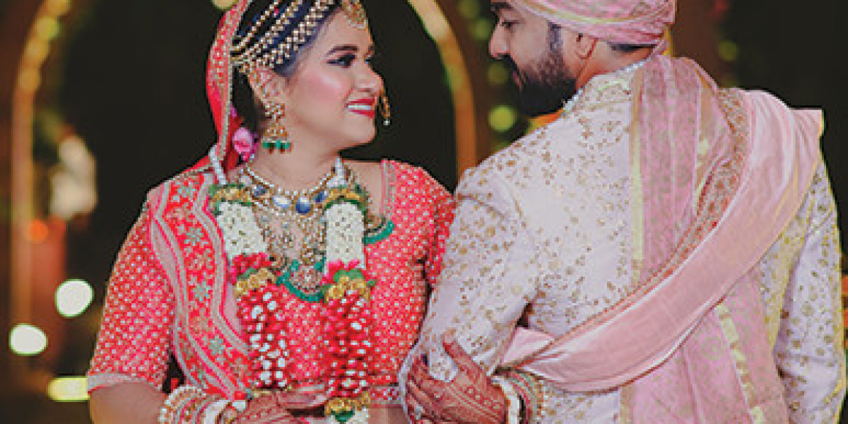 Why You Need a Professional Wedding Photographer in Paschim Vihar