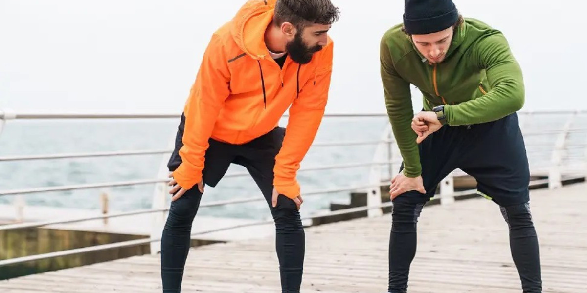 The Evolution of Activewear Manufacturing: A Journey from Functionality to Fashion