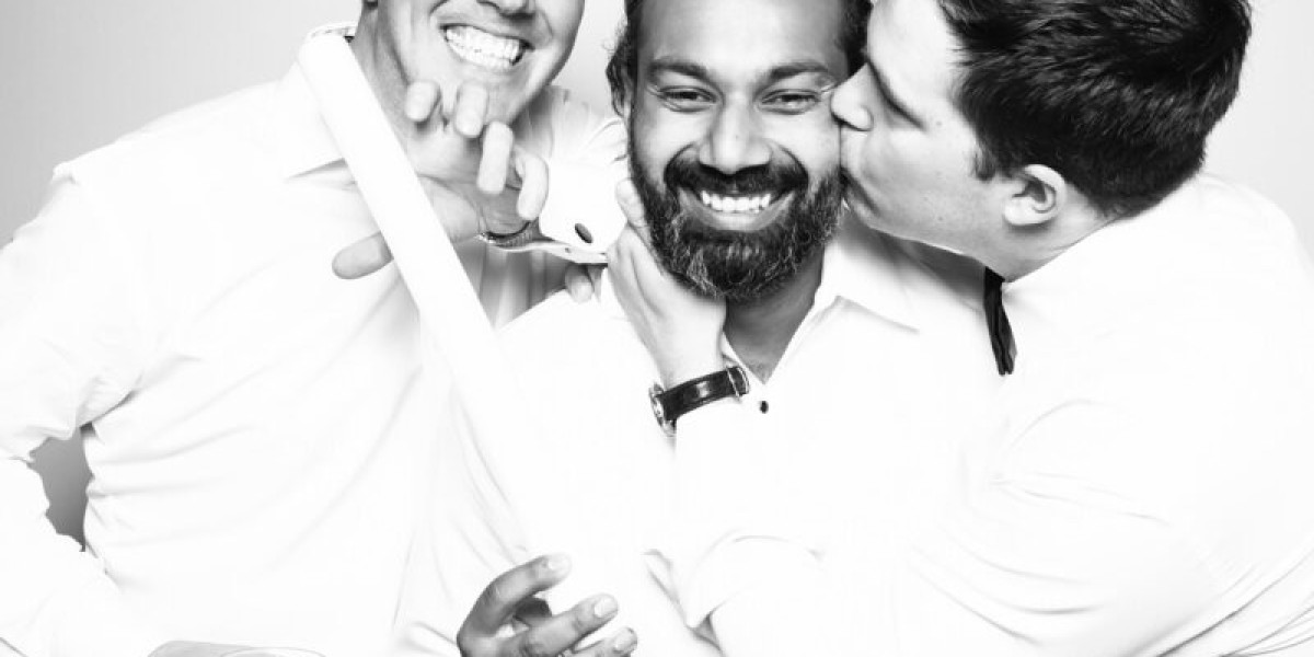 360 Delight: Rent an Overhead Photo Booth for Your Orlando Party