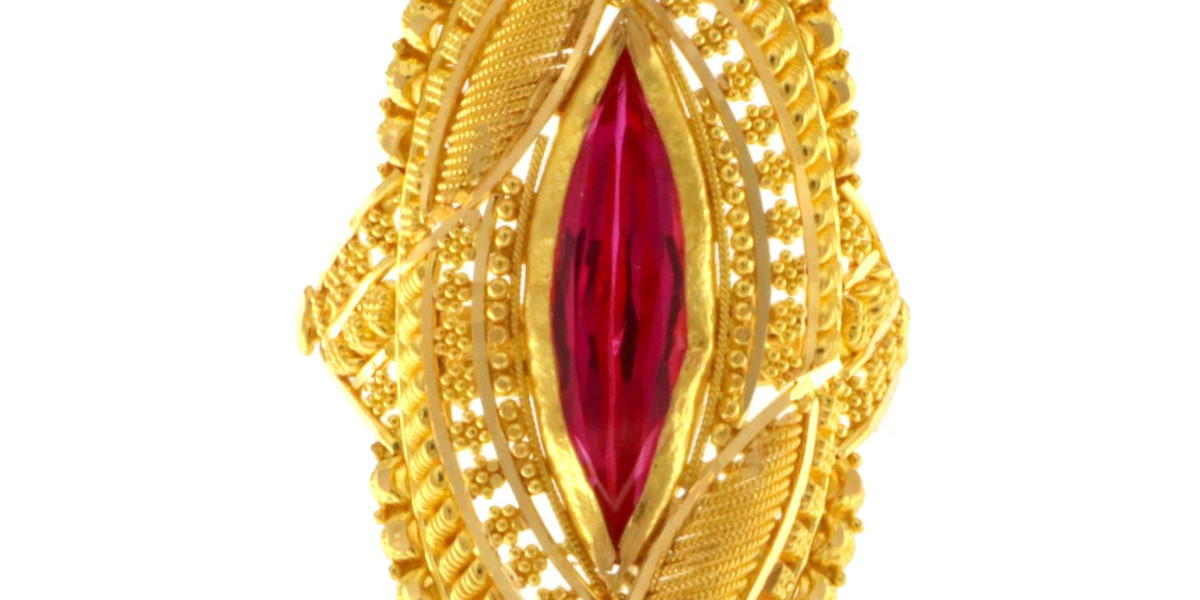Asian Gold Rings: Bridging Tradition and Contemporary Elegance