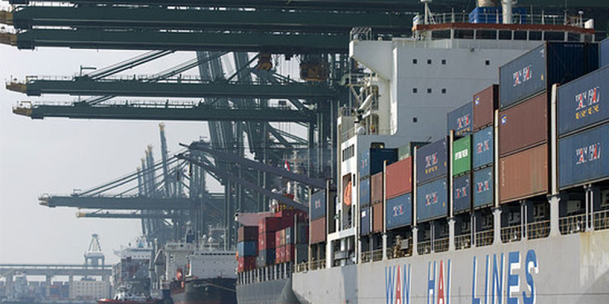 Navigating Global Trade: Choosing the Right Logistics Company in Singapore