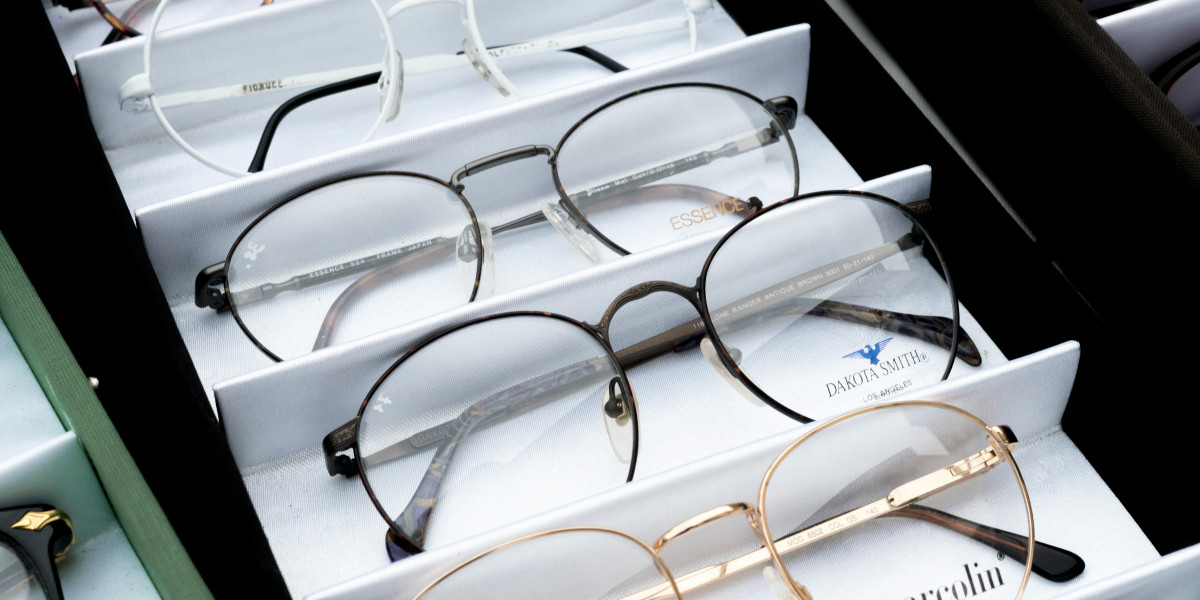 Vietnam Eyewear Market Report Forecast Opportunities 2024-32