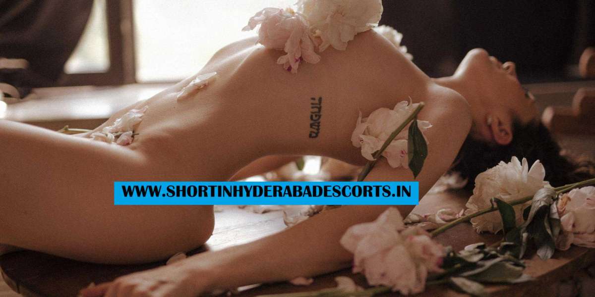 SHORTIN Hyderabad Escorts Service Contract Top Grand Escorts Call Girls