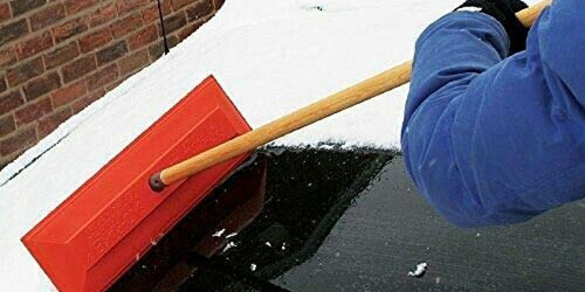 Auto Snow Rake: Your Winter Essential for a Snow-Free Car"