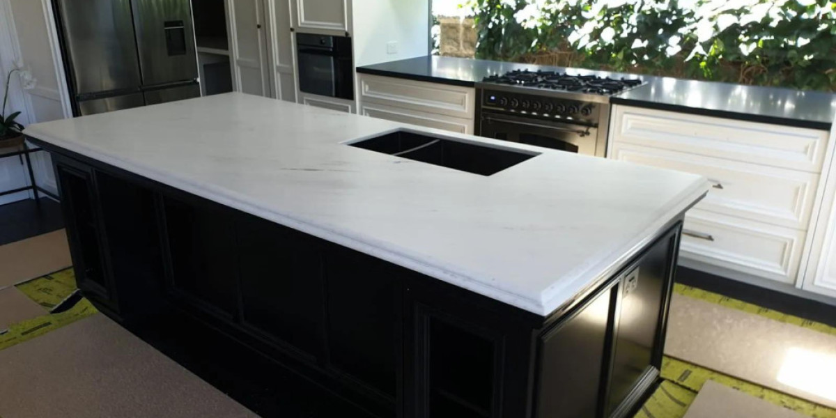 Choosing the Perfect Stone Benchtops Sydney: Granite, Marble, and Sandstone Options