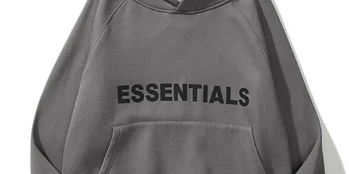 Discover the Story of Essentials: A Journey into the World of Minimalist Fashion