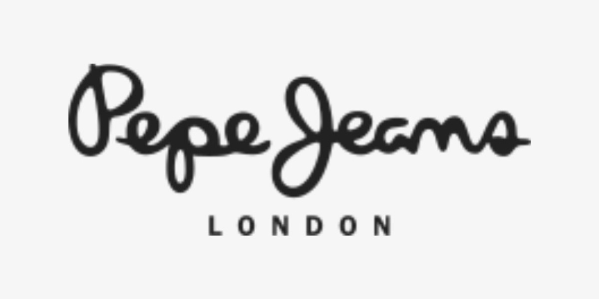 Find Your Perfect Fit: Premium Women’s T-Shirts at Pepe Jeans