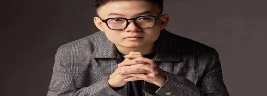 Hà Tuấn Khang CEO SHBET Cover Image