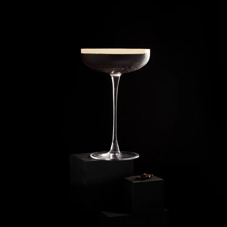 Premium Cocktail Hampers for a Perfect At-Home Bar Experience – cocktailconnoisseurs