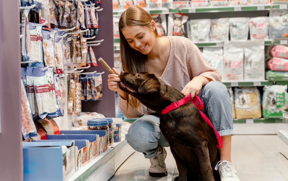 Pet Supply Stores with the Best Customer Service