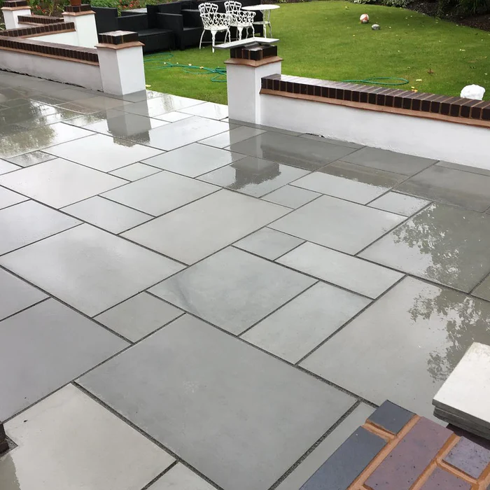 Kandla Grey Sawn and Honed Mixed Patio Pack: Perfect for Your Outdoor Space