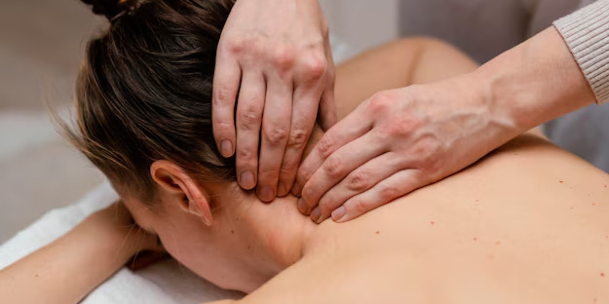 The Healing Power of TCM Massage: A Journey to Wellness