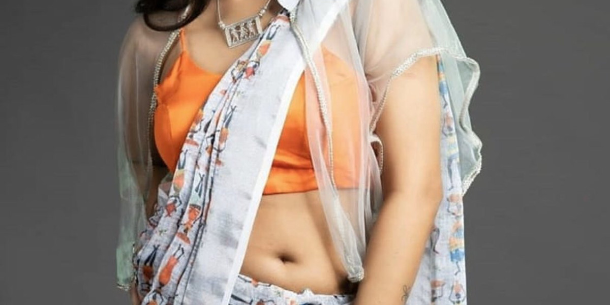 Escorts In Dubai	+971525811763