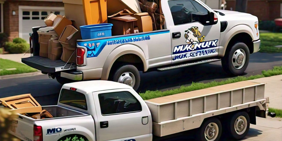 What are the steps involved in the junk removal process?