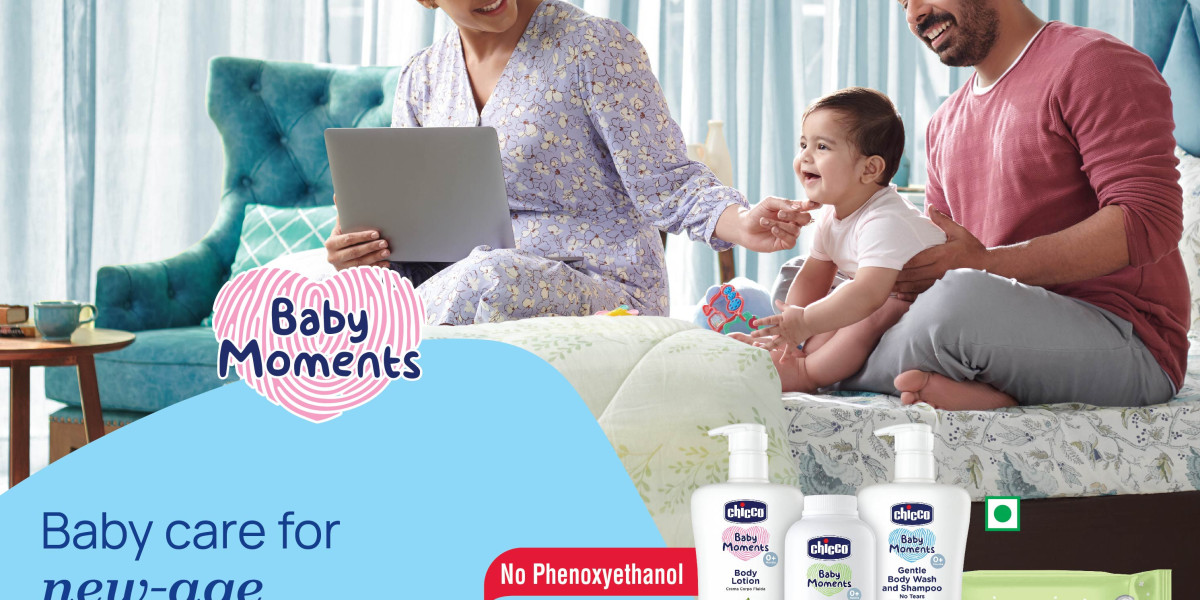 Travel Systems vs. Standard Strollers: Which Chicco Option is Best for You?