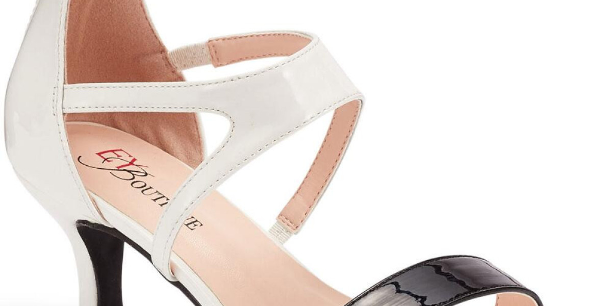 Ankle Strap Shoes: The Perfect Blend of Comfort and Glam