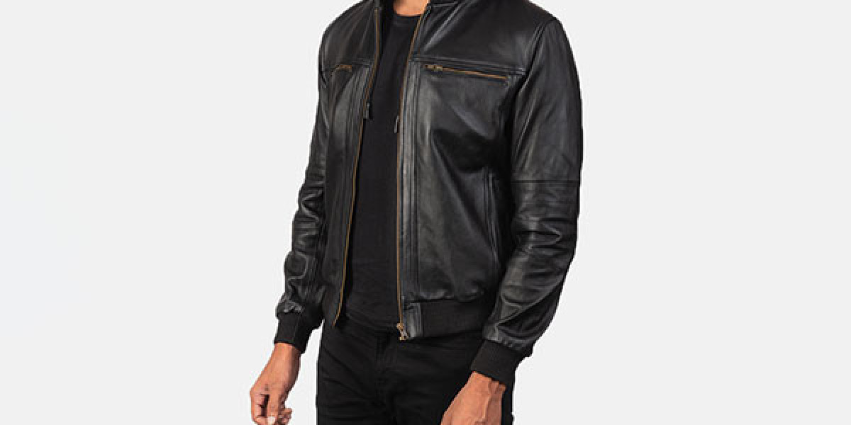 The Timeless Appeal of Men’s Leather Hoodies: A Must-Have for Every Wardrobe