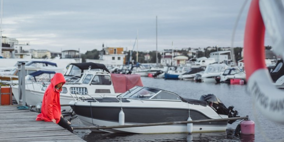 Top Boating Brands: Navigating the Best in Marine Excellence