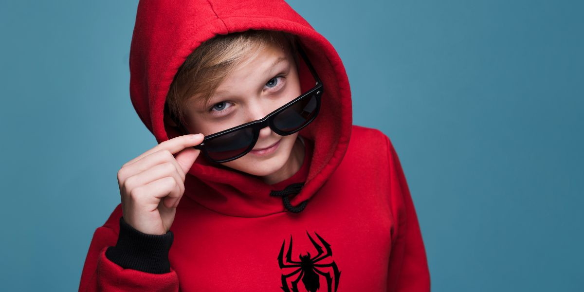 The Rise of the Sp5der Hoodie: A Modern Style Icon