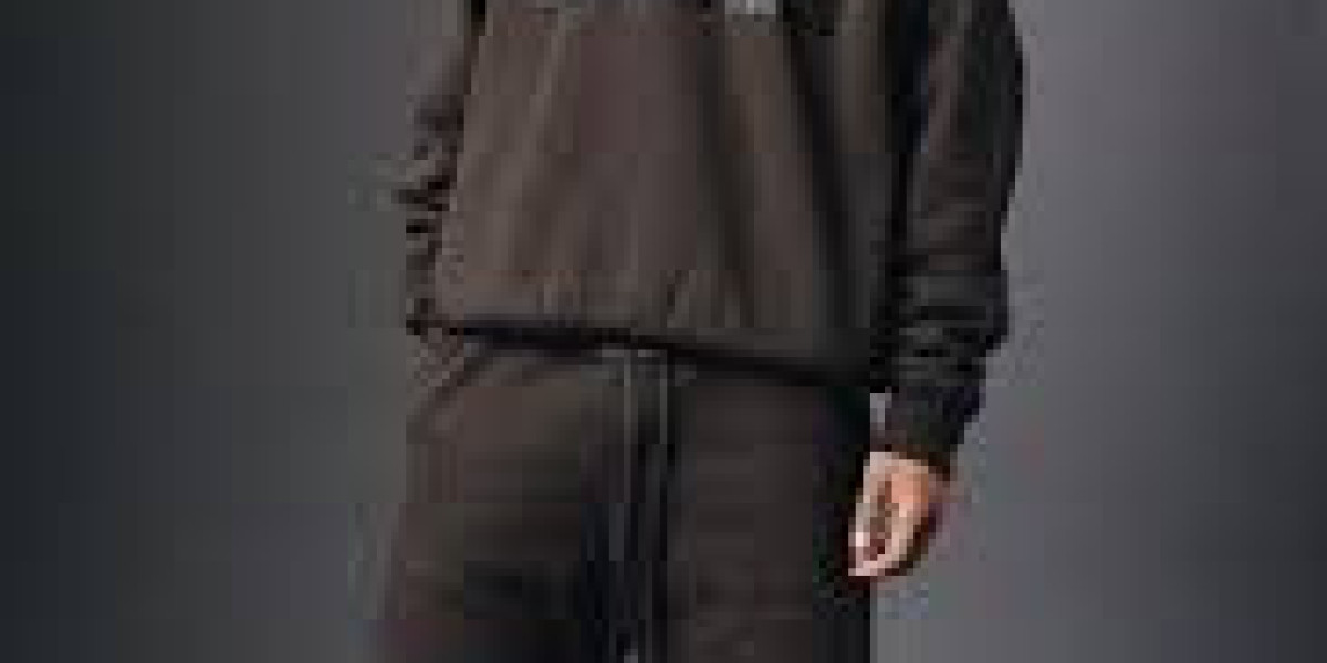 Essentials Tracksuit: A Blend of Comfort and Style