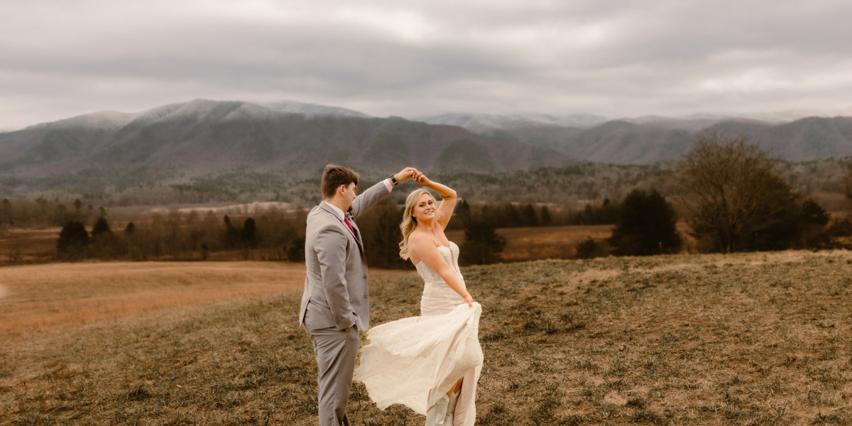 Elope to Gatlinburg: Create Magical Memories in the Smoky Mountains