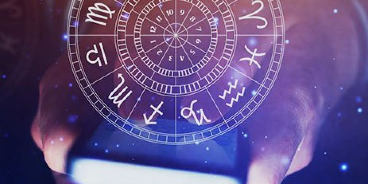 Discover the Insights of a Famous Astrologer in Gujarat - Astrologer Ashish Somani