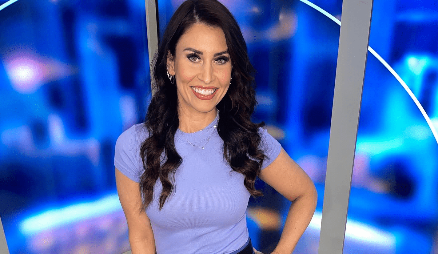 Mary Ours Age, Salary, Husband, Wiki, Net Worth, Height