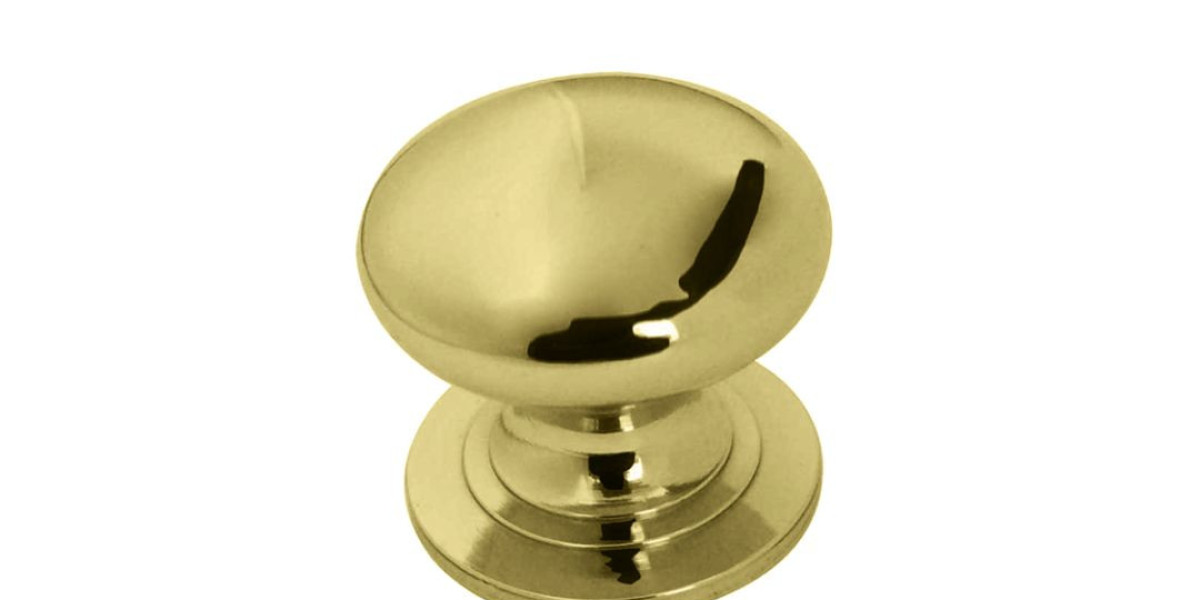 A Basic Guide to Mixing and Matching Cupboard Door Knobs