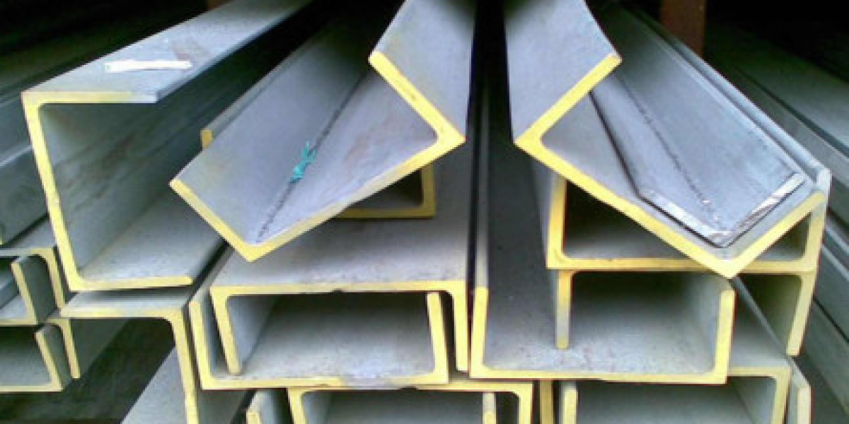 The Versatility of Mild Steel Angles in Modern Construction