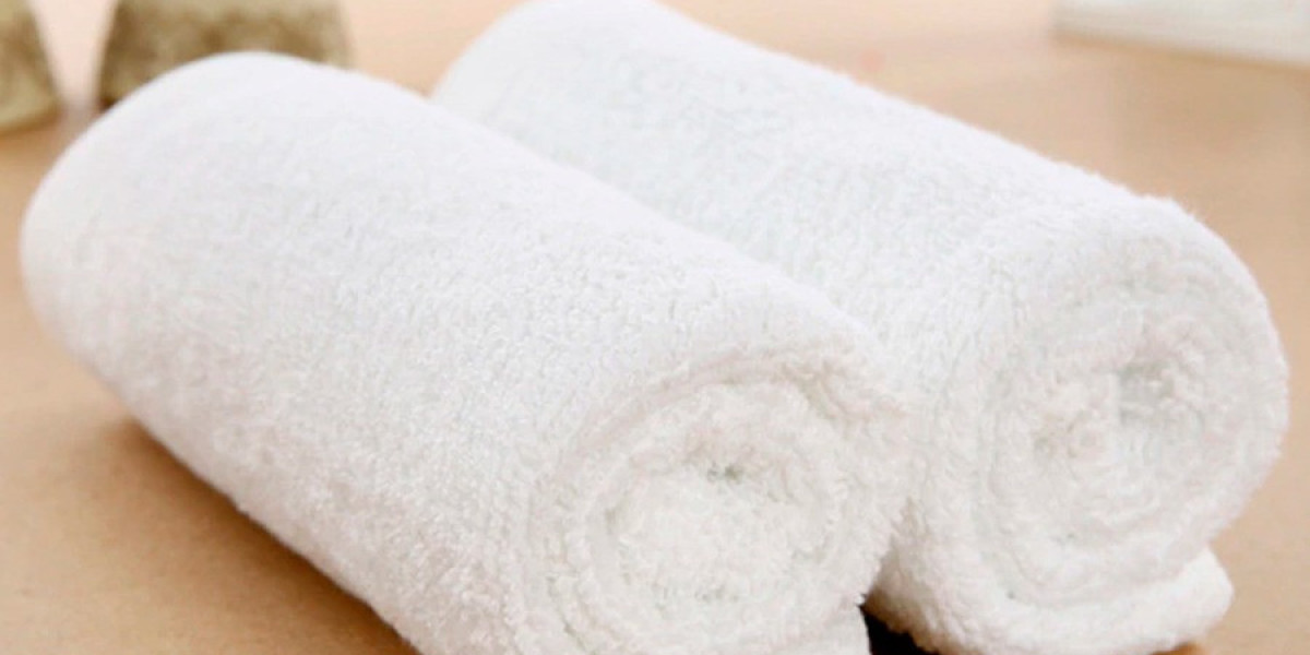The Difference Between Amenities and Services: Which is Worth More to Renters?