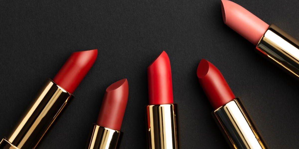 Lip Gloss Market Hindrances Key Challenges Affecting Growth