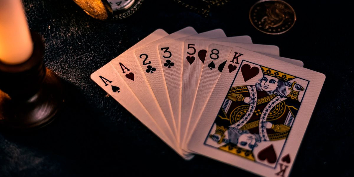 The Relationship Between Satta King and Other Forms of Gambling in India