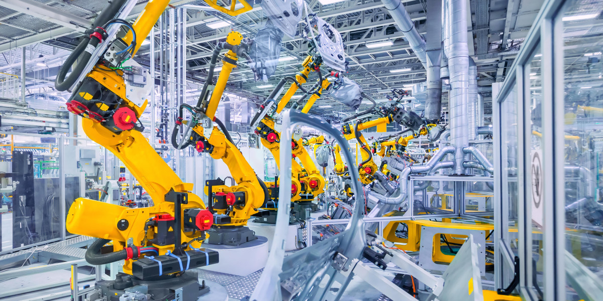 Automated Material Handling Equipment Market Developments Cobots Transforming Workflows in Warehouses