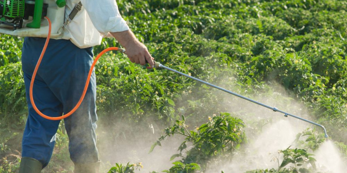 Agrochemicals Market Trends: Impact of Technology and Sustainable Solutions 2025