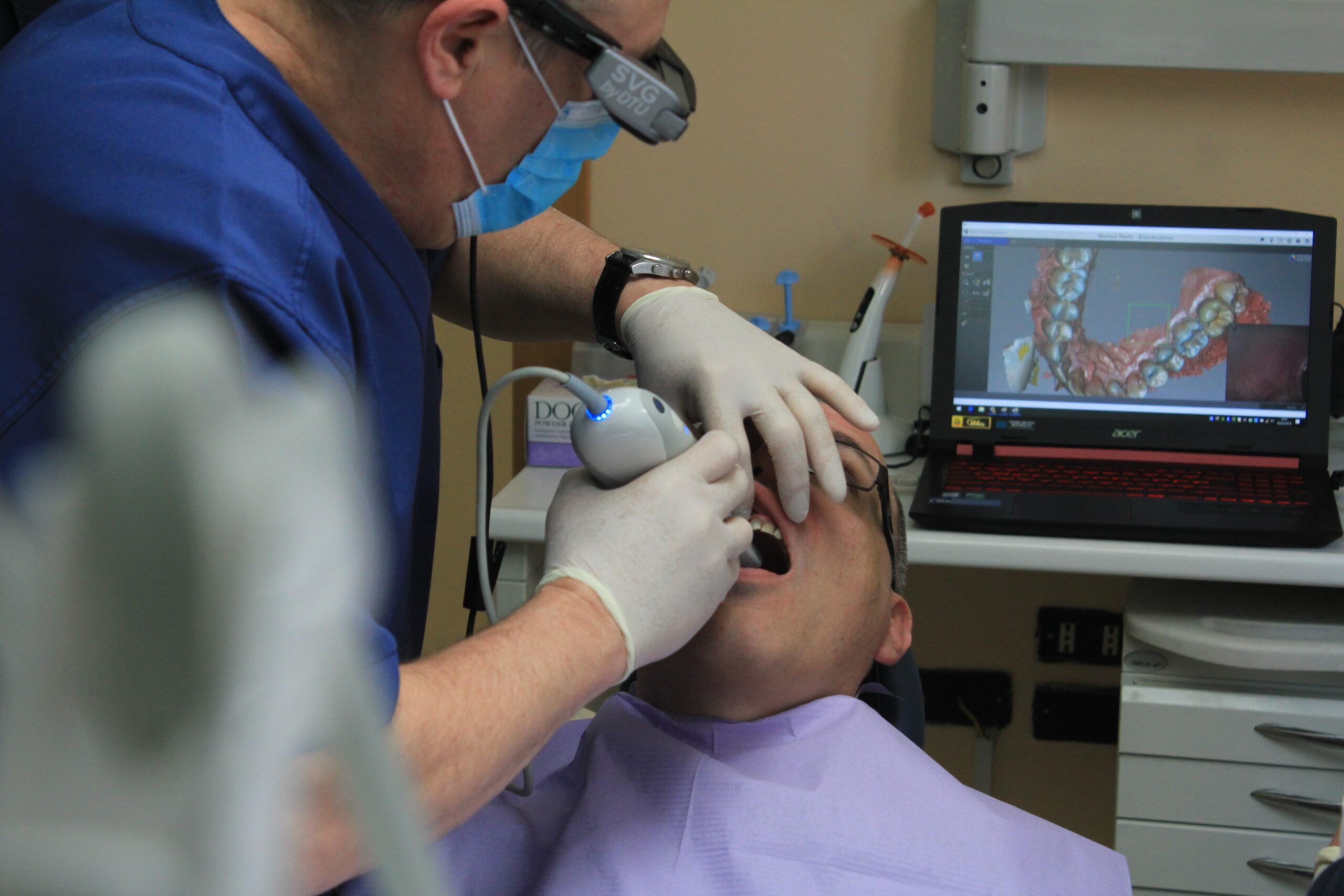 Overcome crooked teeth by utilizing cosmetic dentistry consultation
