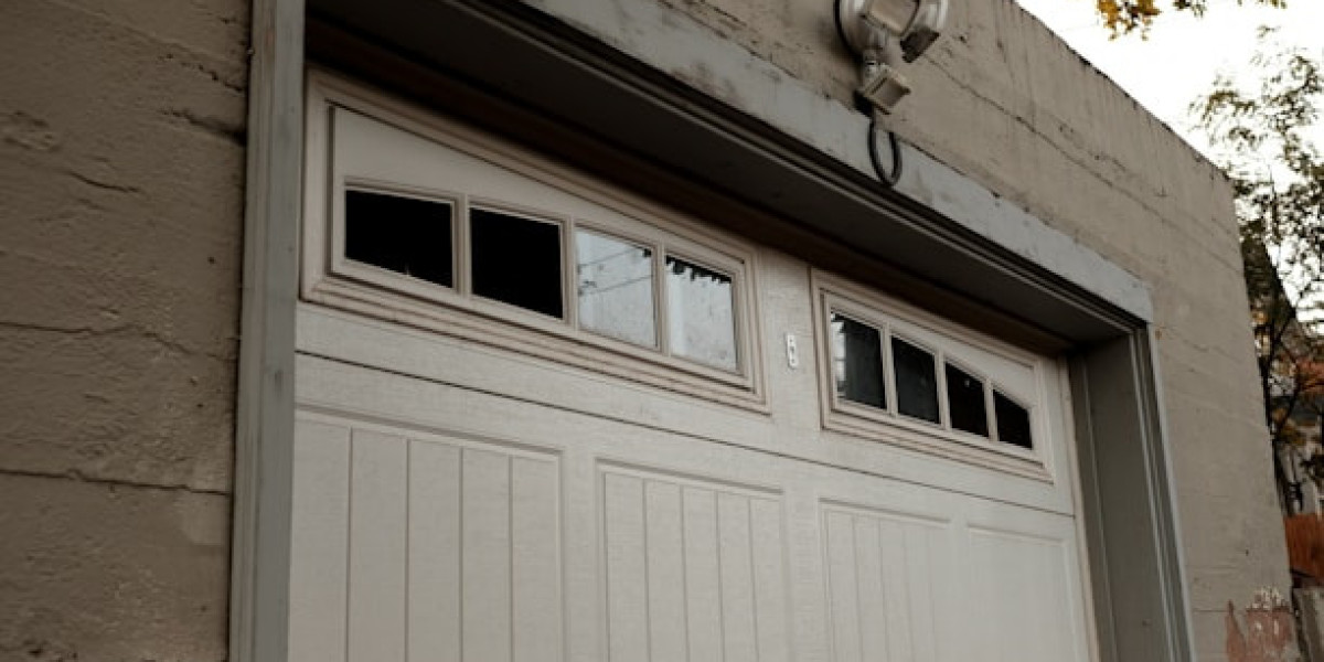 Common Overhead Door Repair Issues and How to Fix Them