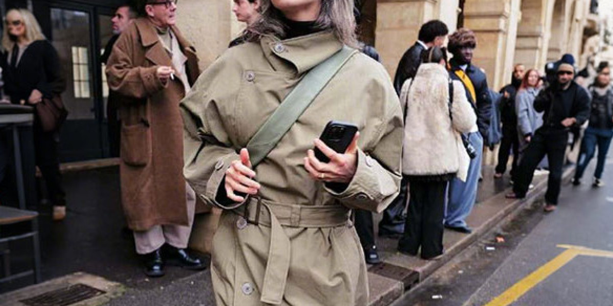 lemaire包包耐用嗎？長期使用後的真實感受